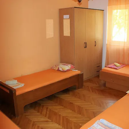 Eros Guest house